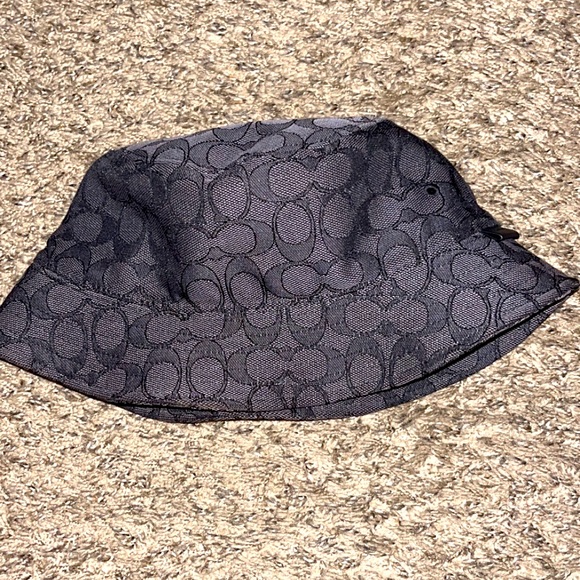 Grey coach bucket hat - Picture 1 of 1